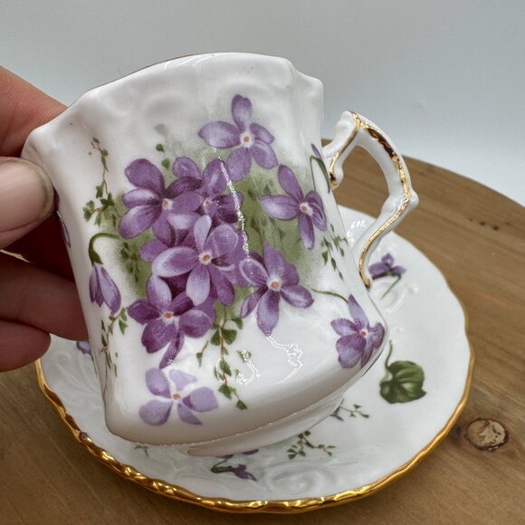 Vintage Hammersley "Victorian Violets" English Tea Cup Saucer - Picture 1 of 7